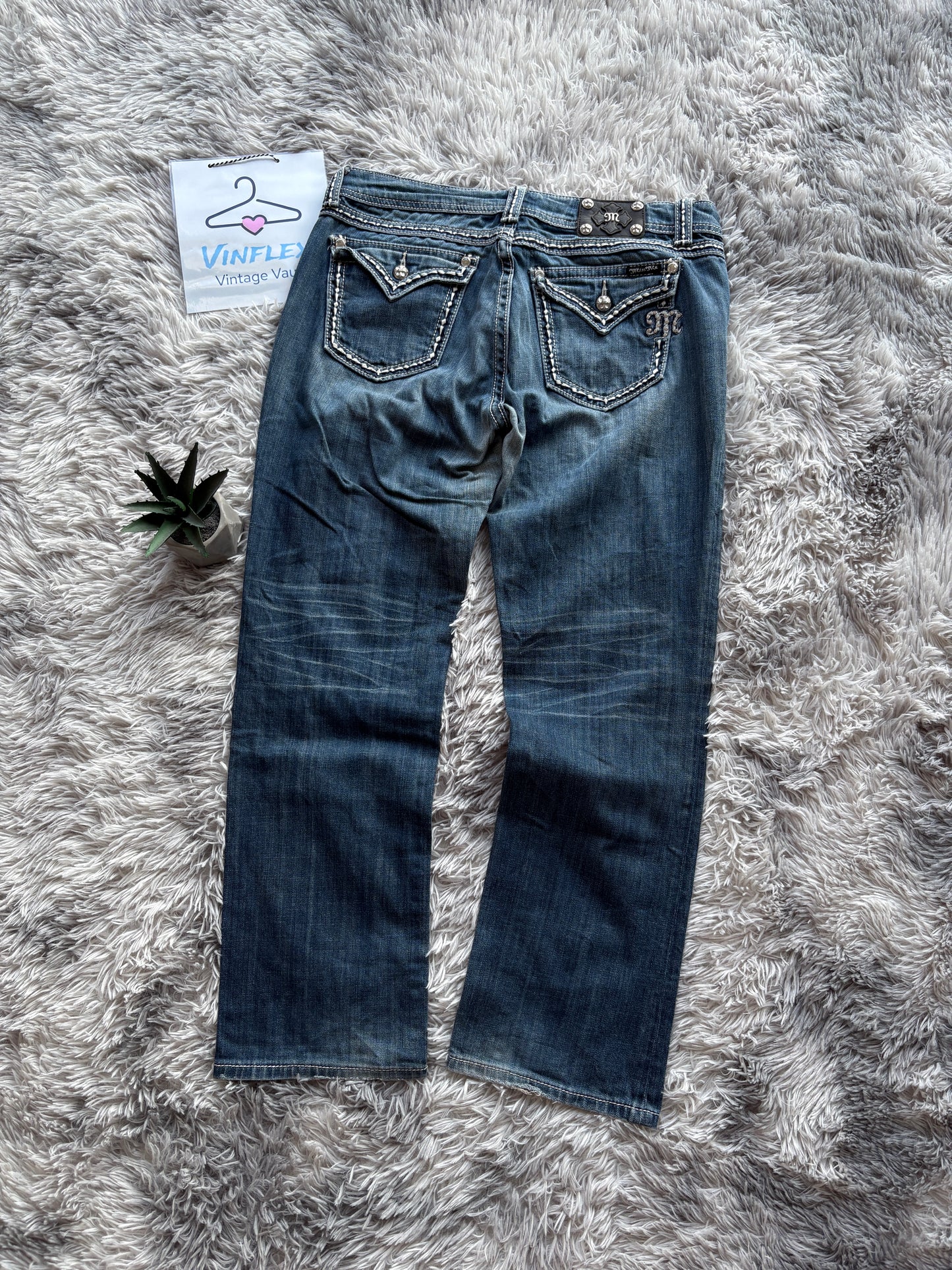 Miss Me Baggy Jeans (Size 32)