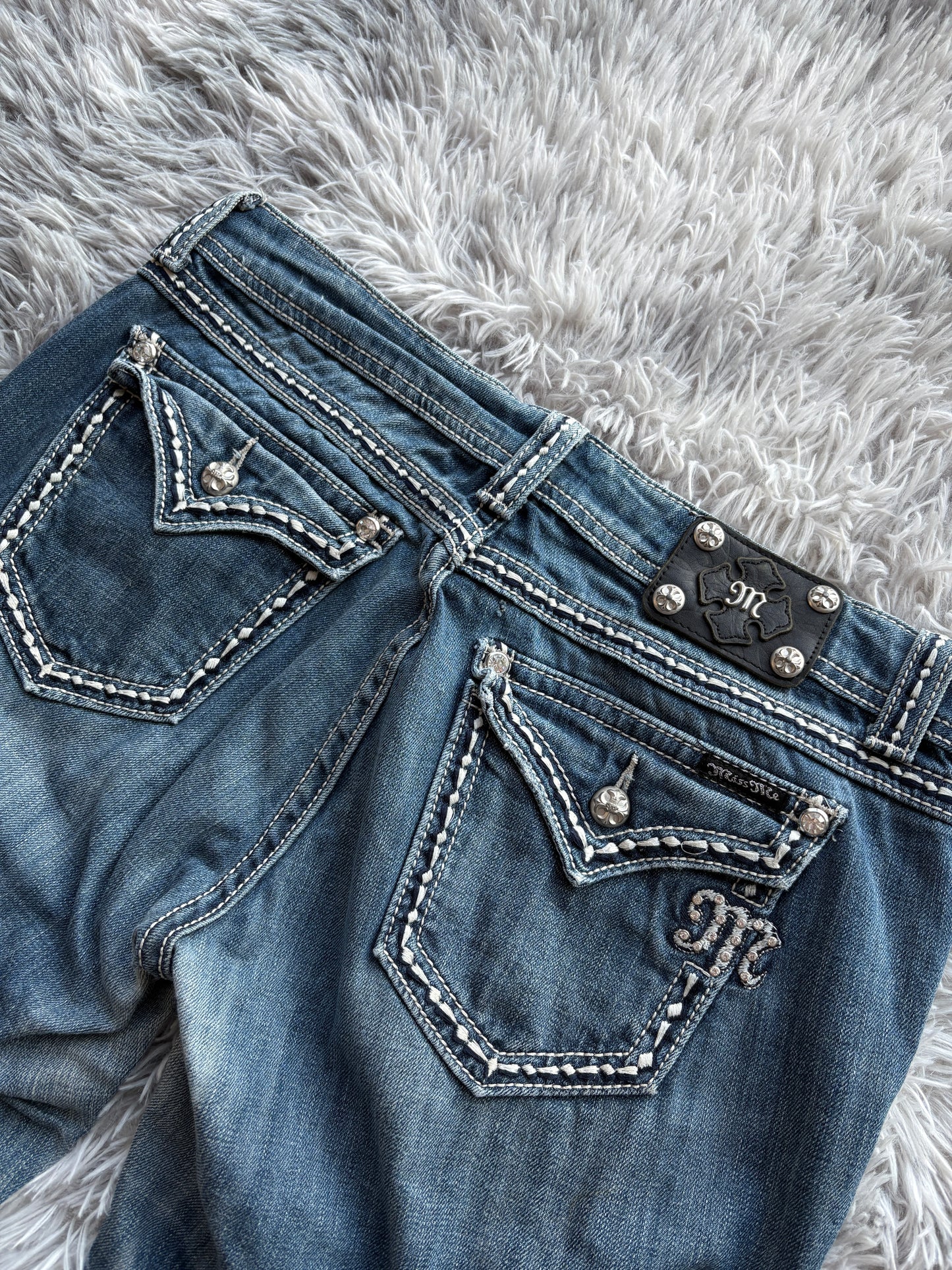 Miss Me Baggy Jeans (Size 32)