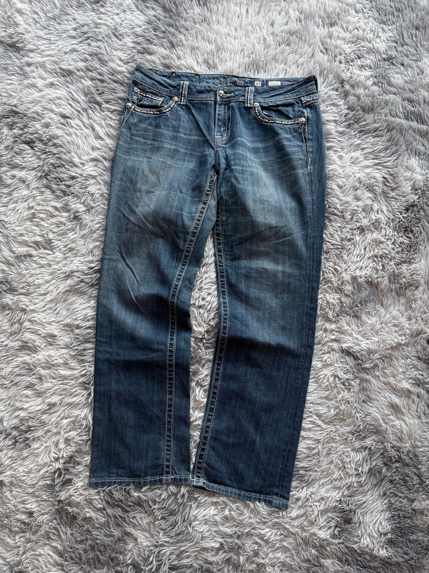 Miss Me Baggy Jeans (Size 32)