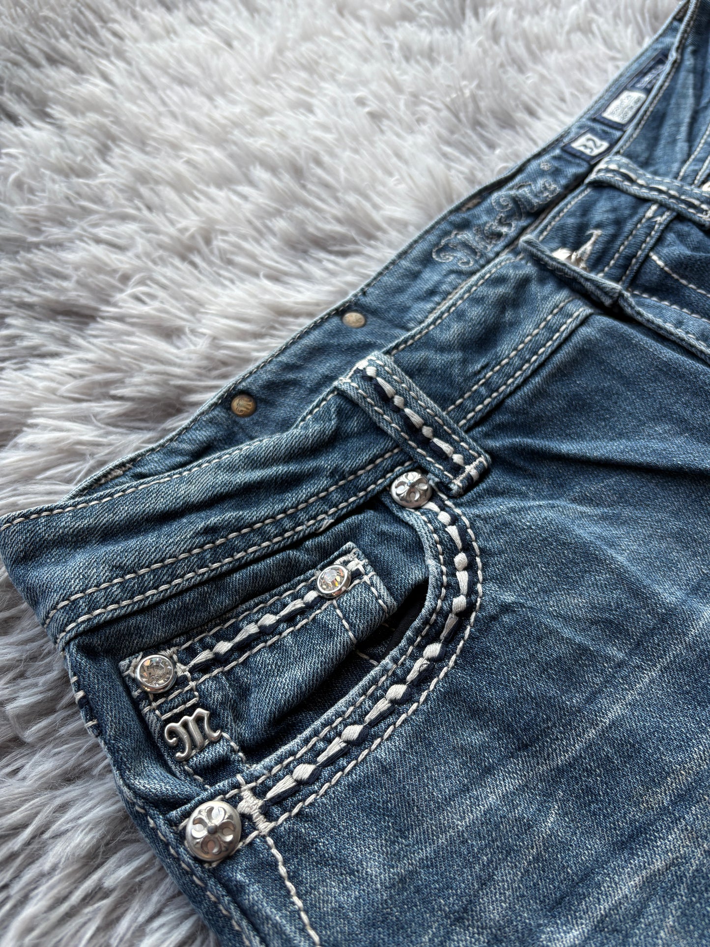 Miss Me Baggy Jeans (Size 32)